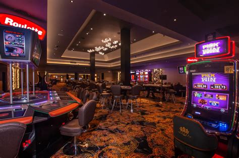 casino iguazú paga para entrar  Su localización y fácil acceso son un privilegio para los turistas que